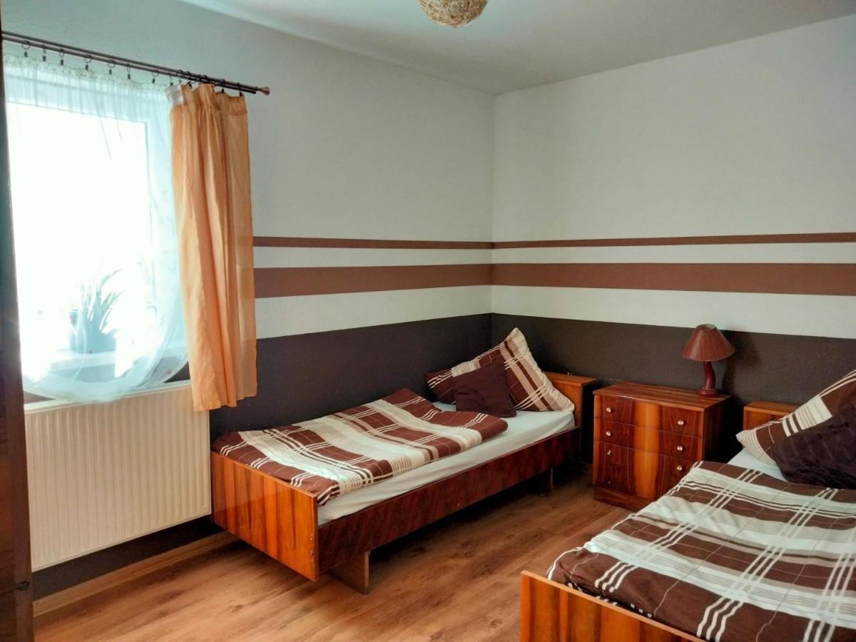 Pod Piramida Villa Ługniany Kültér fotó